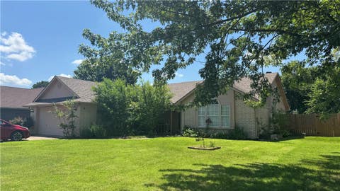 Photo of 3406 W Beech Drive, Rogers, AR 72756 (MLS # 1352990)