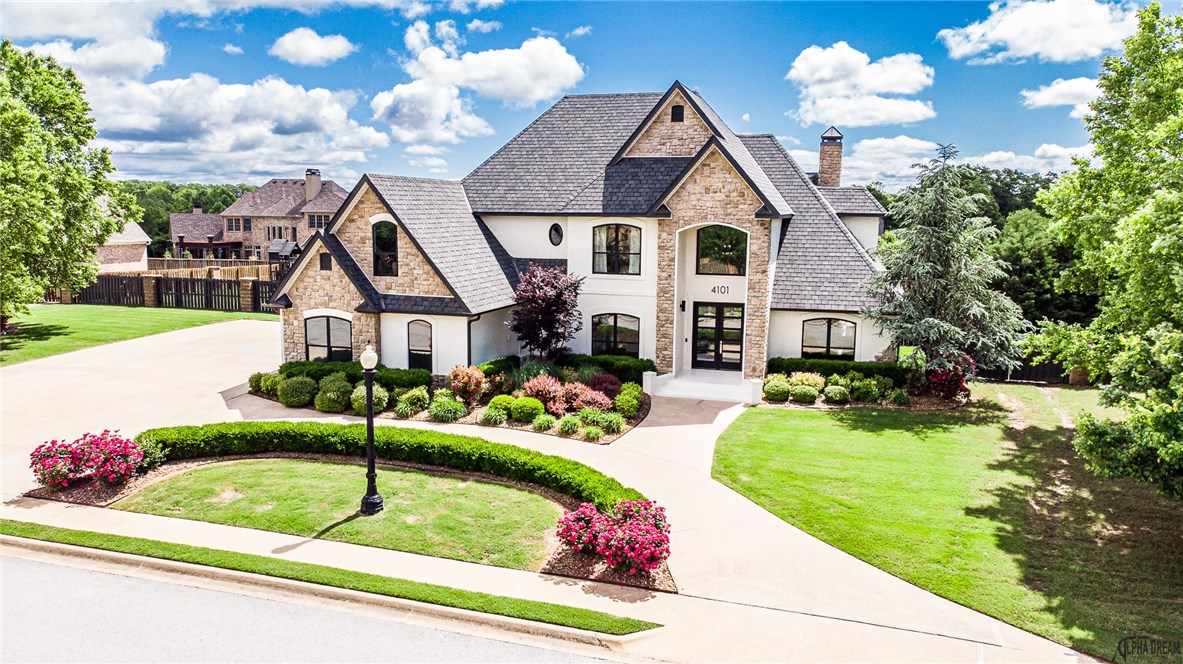 St Valery Downs Sub Cave Spgs - Residential