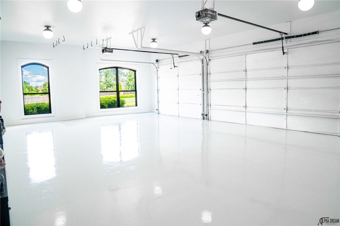 St Valery Downs Sub Cave Spgs - Residential