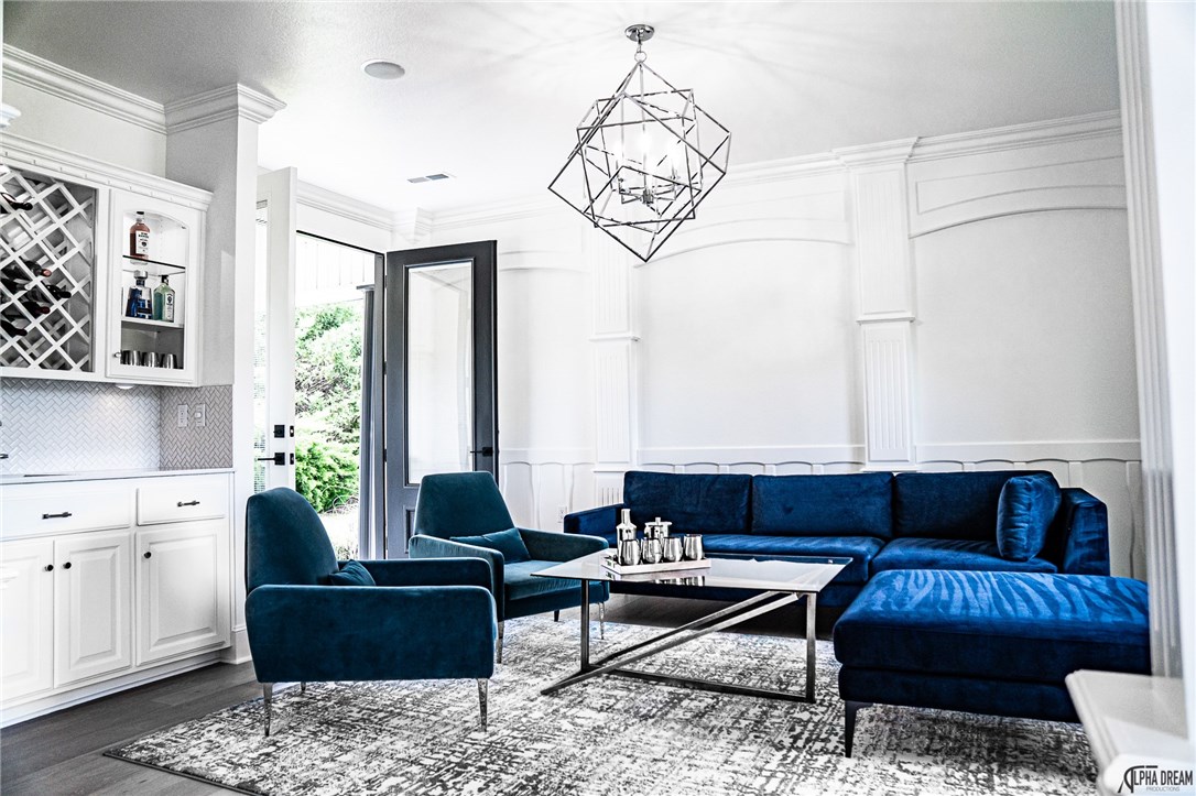 St Valery Downs Sub Cave Spgs - Residential