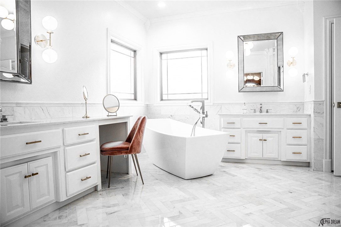 St Valery Downs Sub Cave Spgs - Residential