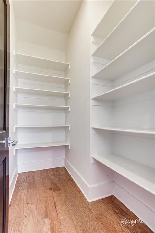 Mission Heights Dev Ph I - Residential Lease