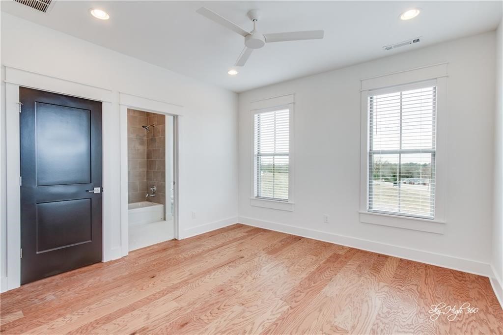 Mission Heights Dev Ph I - Residential Lease