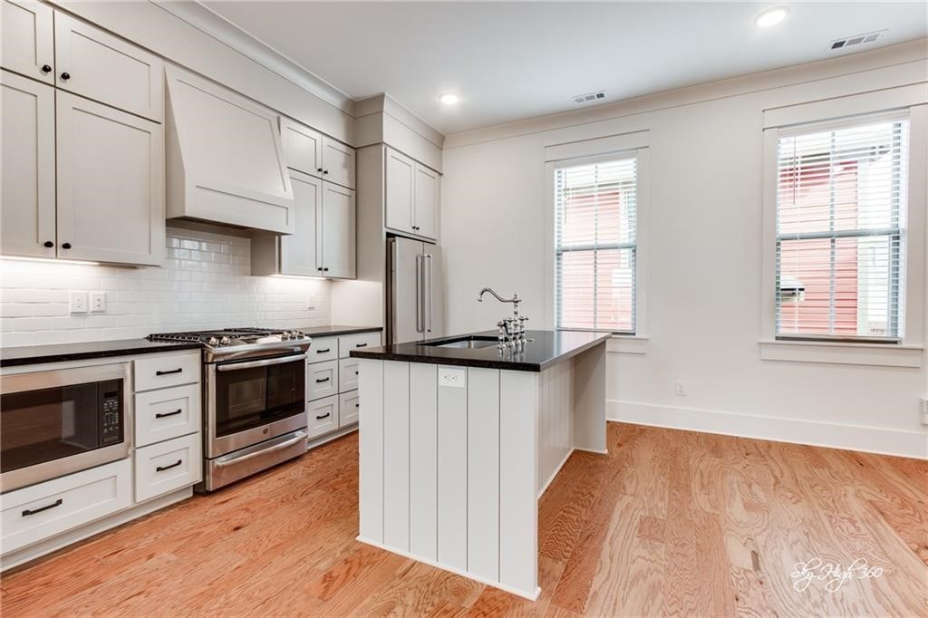 Mission Heights Dev Ph I - Residential Lease