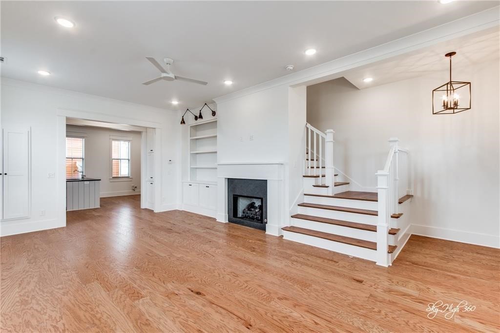 Mission Heights Dev Ph I - Residential Lease