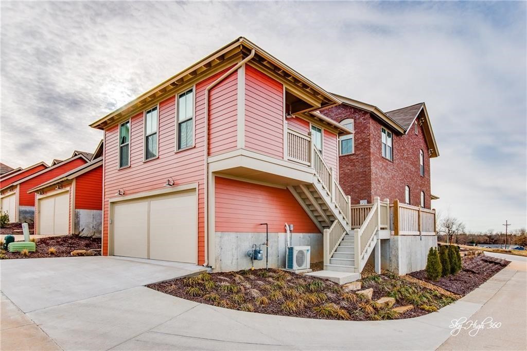 Mission Heights Dev Ph I - Residential Lease