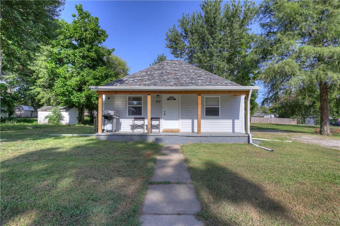 Photo 1 of 24 — 717 N Adams Street, Other MO, MO 64772