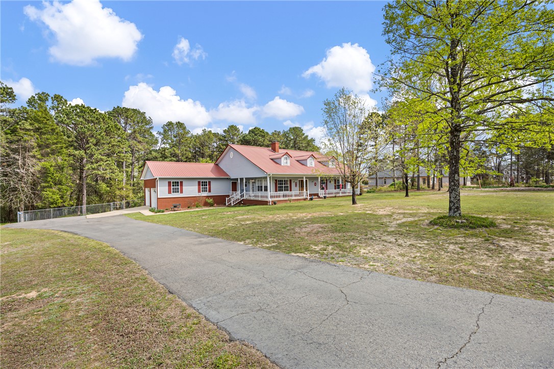 Cliff & Stream Ii - Residential