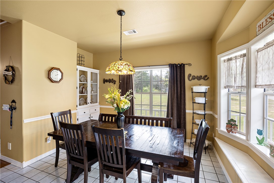 Cliff & Stream Ii - Residential