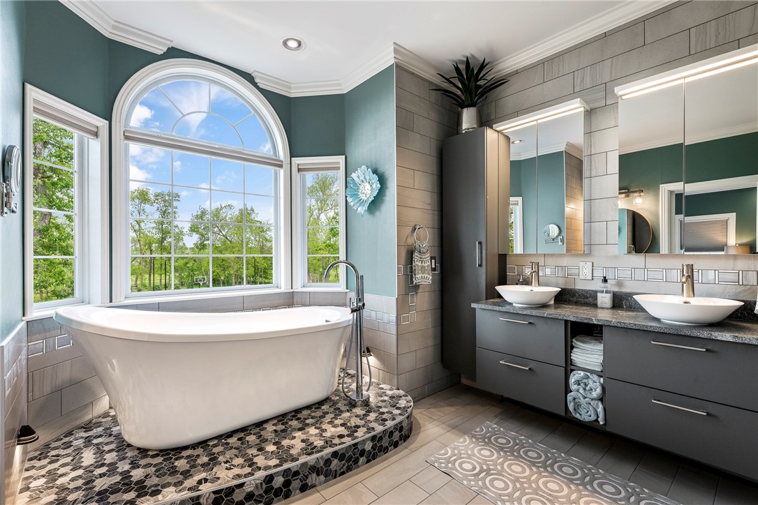 Bloomfield Sub Ph 2 Rogers - Residential