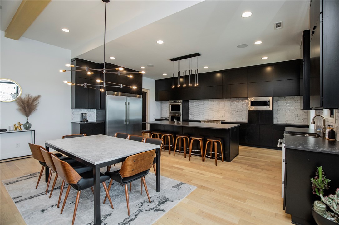 Shadow Valley - Residential Lease