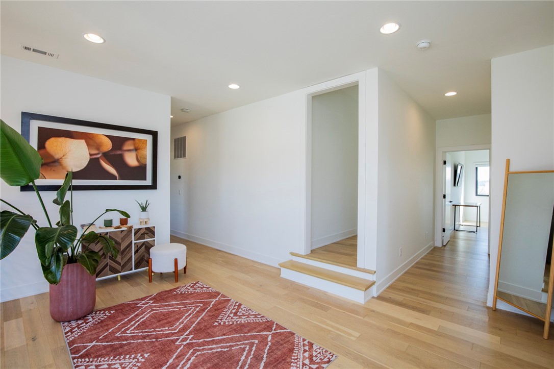 Shadow Valley - Residential Lease