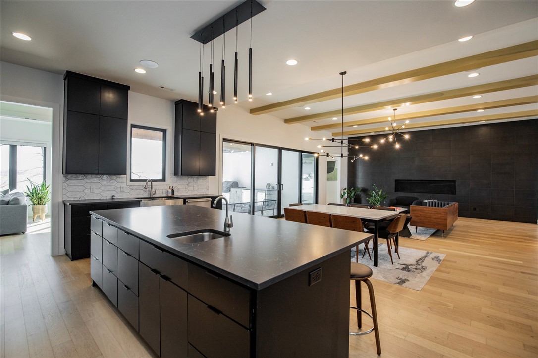 Shadow Valley - Residential Lease
