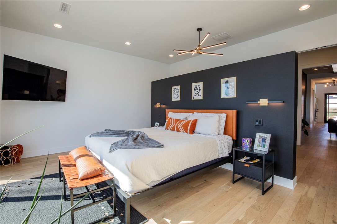 Shadow Valley - Residential Lease