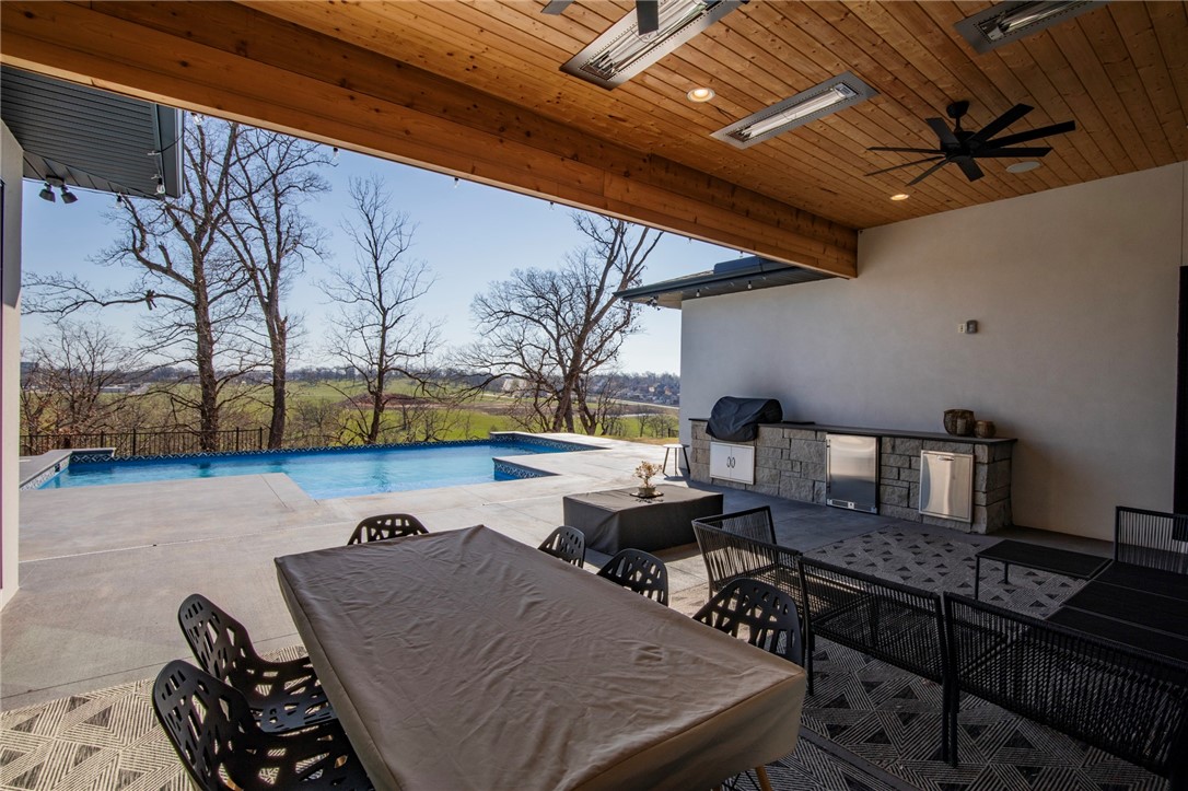 Shadow Valley - Residential Lease