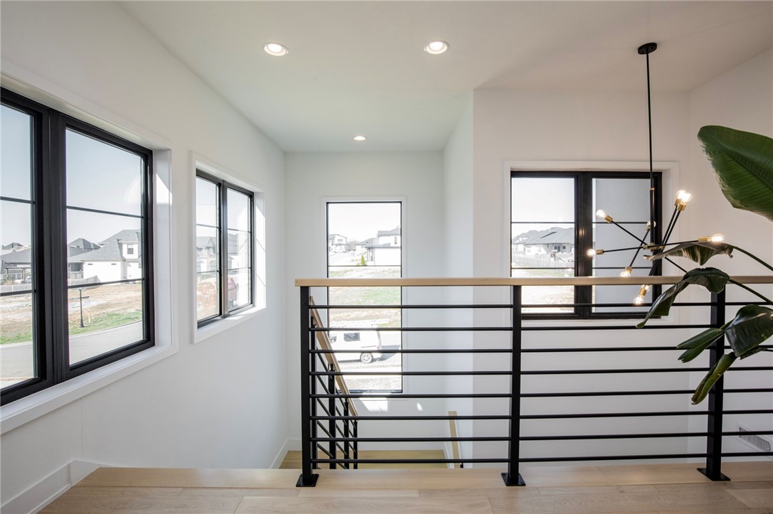Shadow Valley - Residential Lease