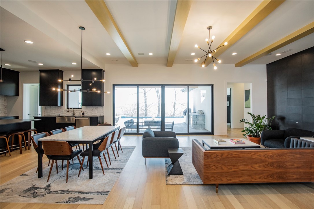 Shadow Valley - Residential Lease