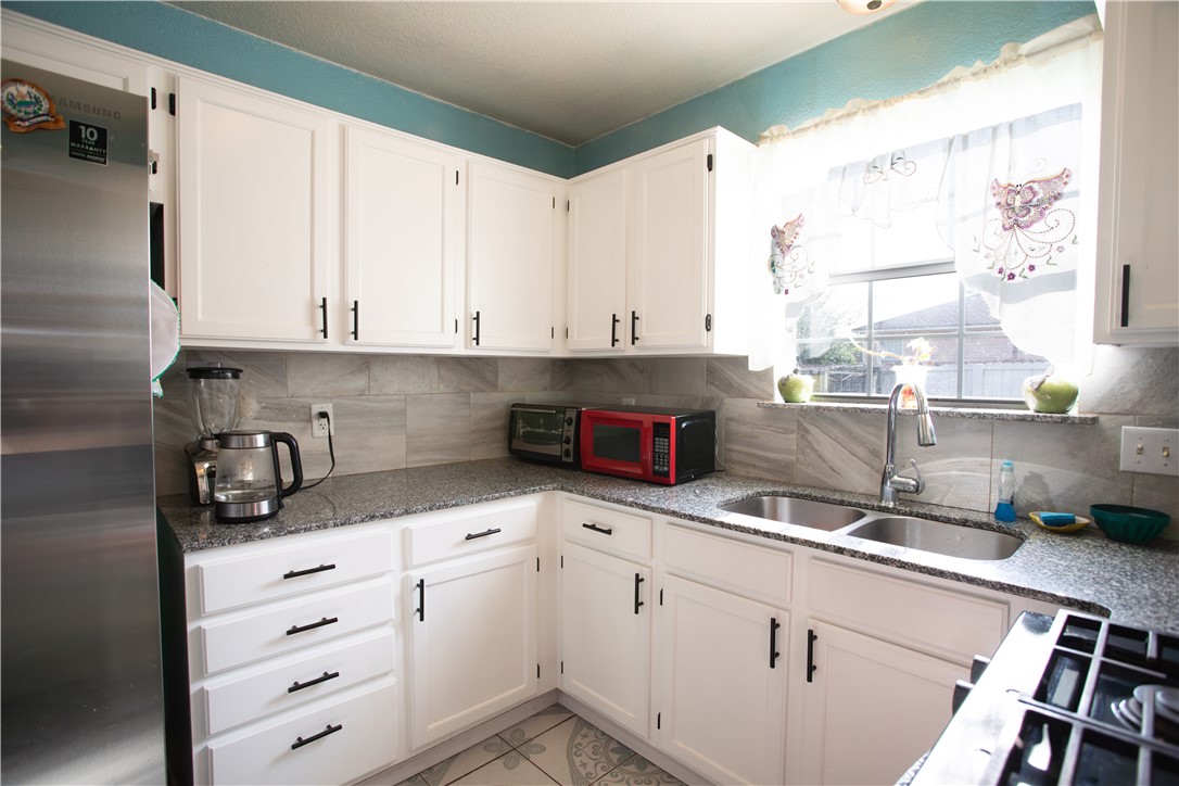 Henry Hills Add Ph 1-Rogers - Residential