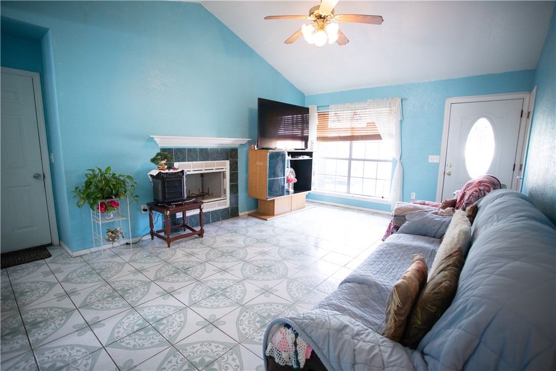 Henry Hills Add Ph 1-Rogers - Residential