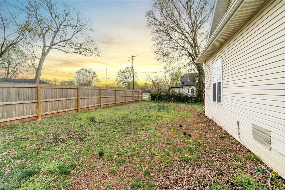 WELLS ADD-GRAVETTE - Residential