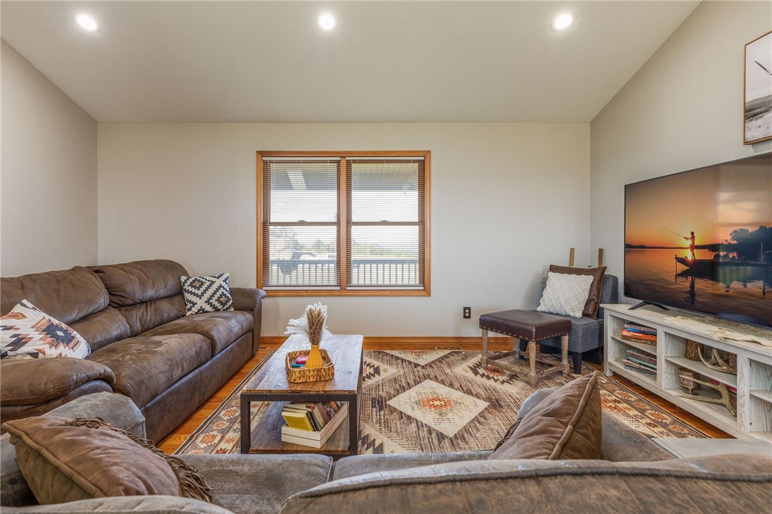 White Oak Station Ph Iv - Residential