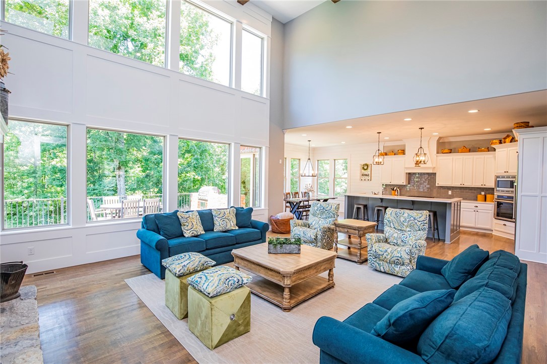 Oak Tree Centerton - Residential