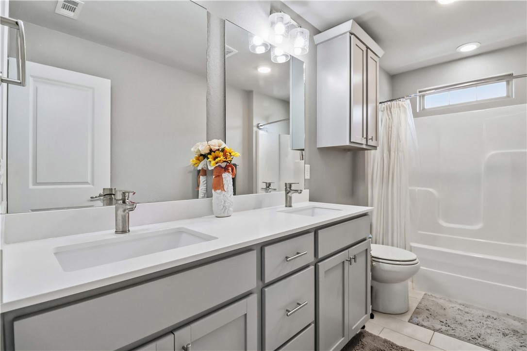 PARK CENTRAL PUD PH III-LOWELL - Residential
