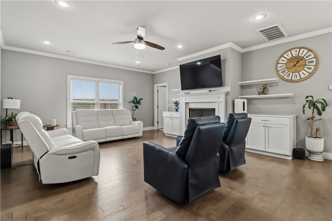 PARK CENTRAL PUD PH III-LOWELL - Residential