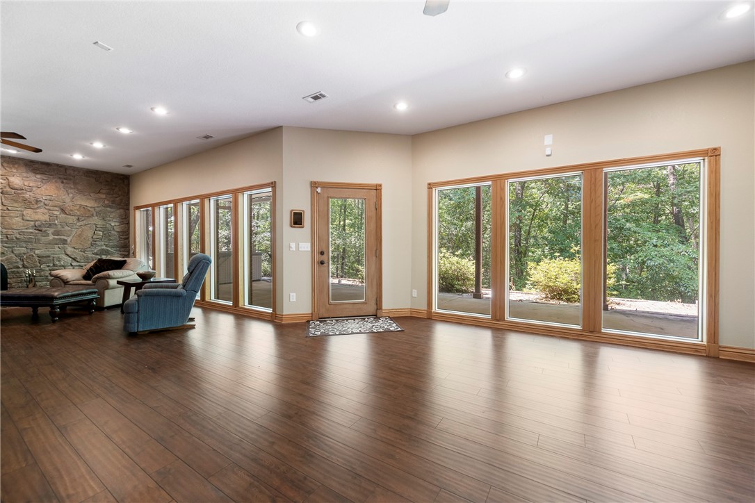 Island View Estates - Residential