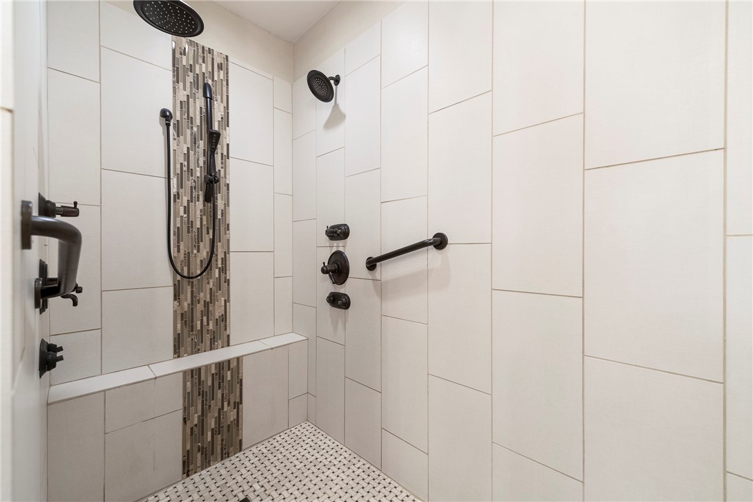 Island View Estates - Residential