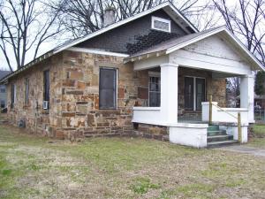 Walk To Downtown & The Doctor From This 3 BR 1 BA Rock Home. Open Living & Dining Room, Covered Front Porch, Good Sized Bedrooms &Kitchen. Give This One Some TLC & Have A Great Home. All Offers To Be Submitted Through homepath.com, by a Real Estate Agent. This is A Fannie Mae Homepath Property. #115331