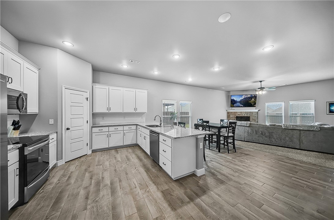 Pines Ph Iii, The Centerton - Residential