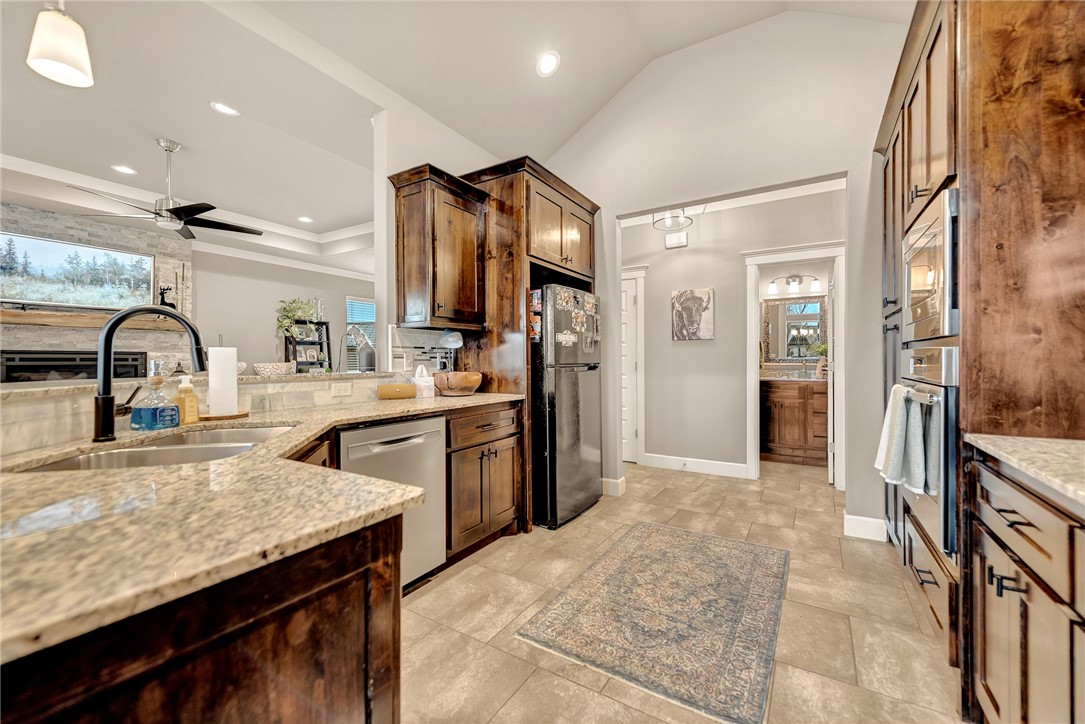 Vintage Sub Rogers - Residential