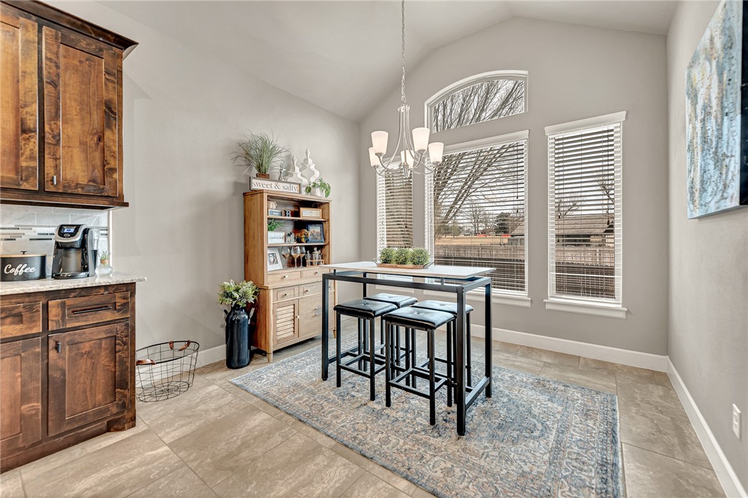 Vintage Sub Rogers - Residential