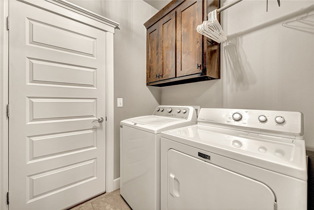 Vintage Sub Rogers - Residential