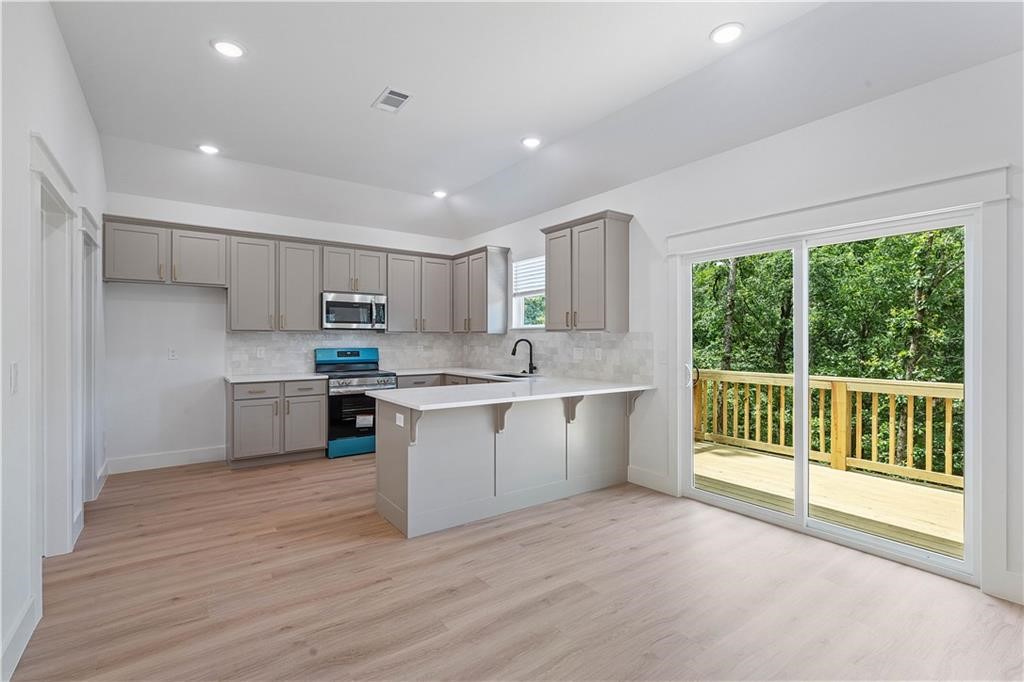 Westmorland Sub Bvv - Residential Lease