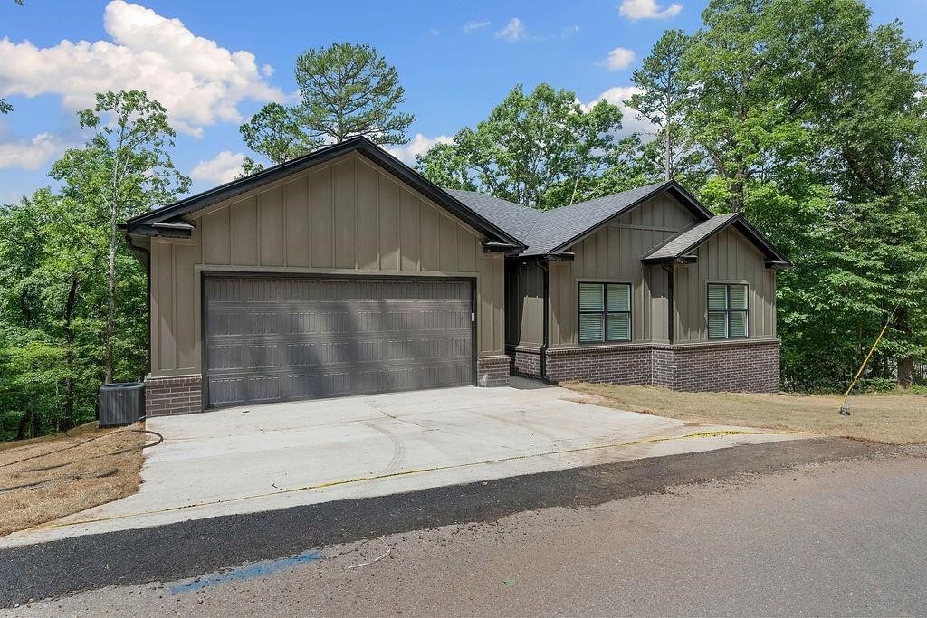 Westmorland Sub Bvv - Residential Lease