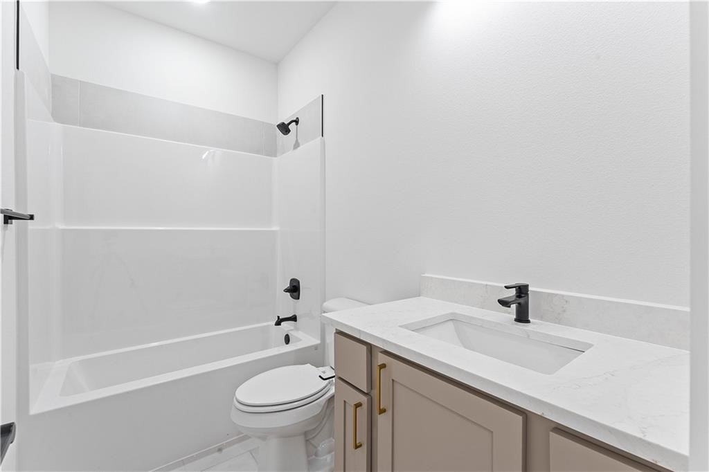 Westmorland Sub Bvv - Residential Lease