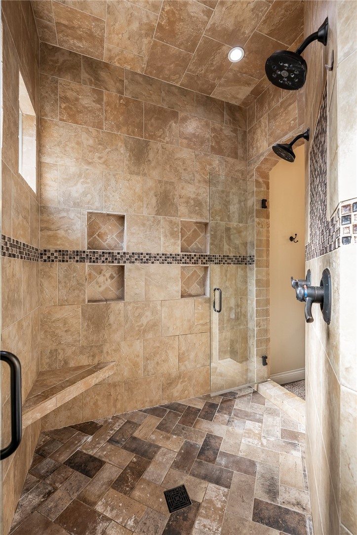 Pinnacle Sub Ph 2, The Rogers - Residential