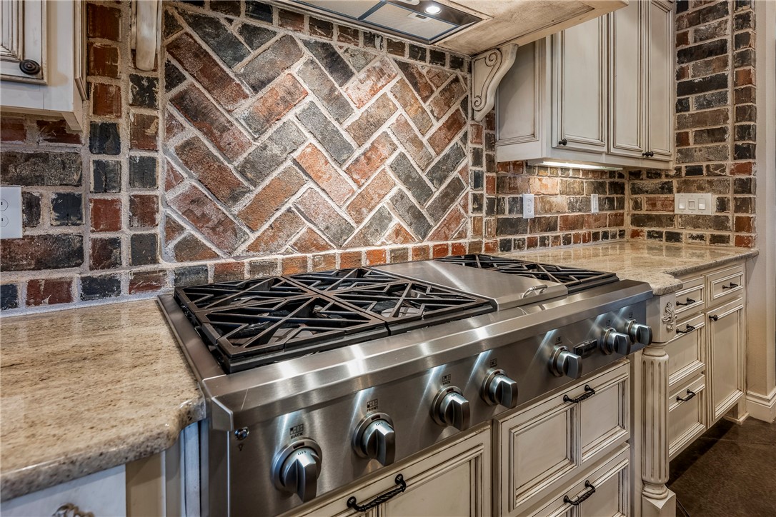 Pinnacle Sub Ph 2, The Rogers - Residential