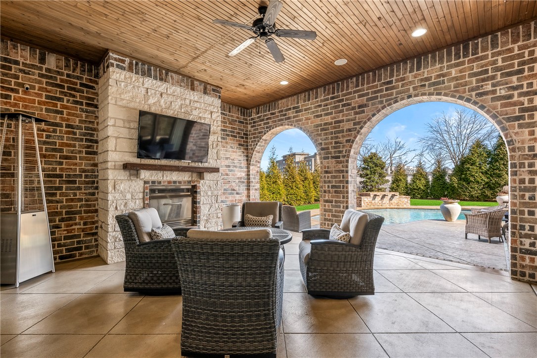 Pinnacle Sub Ph 2, The Rogers - Residential