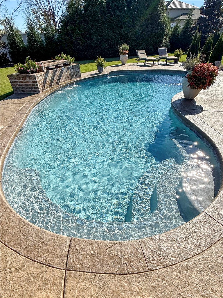 Pinnacle Sub Ph 2, The Rogers - Residential