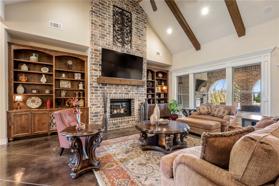 Pinnacle Sub Ph 2, The Rogers - Residential