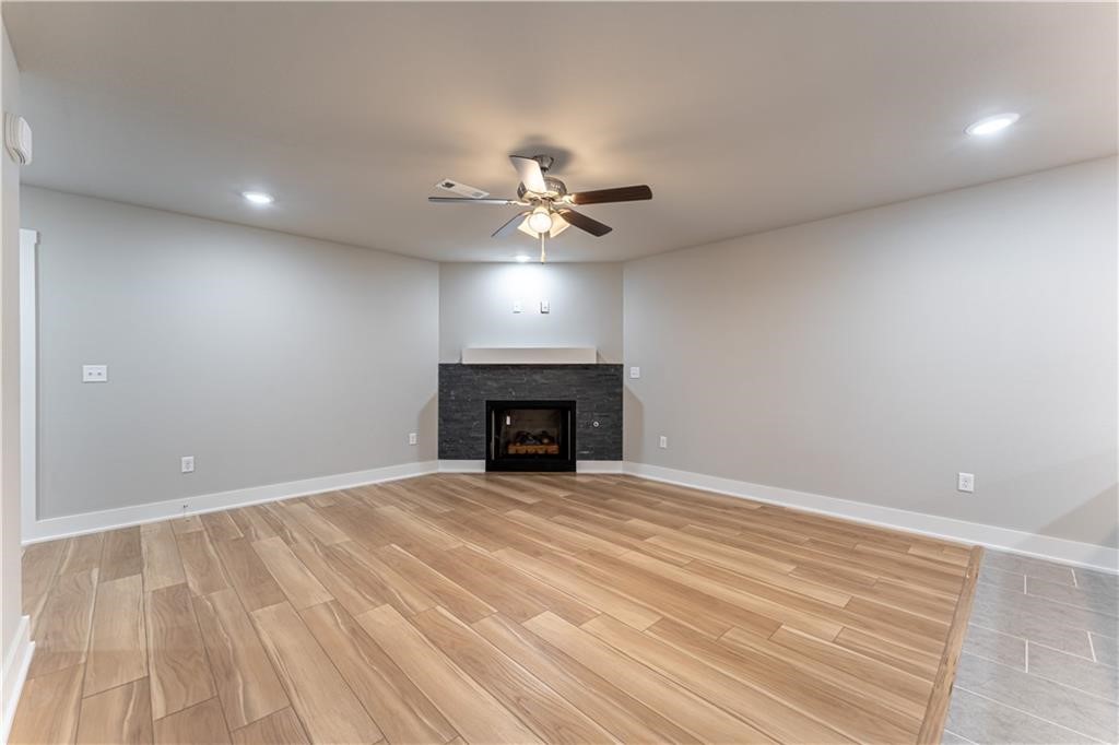 Gentry Heights Townhome Hpr Gentry - Residential Lease