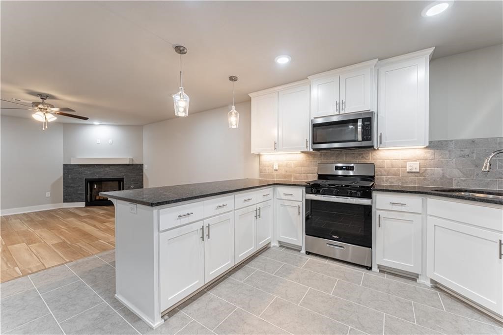 Gentry Heights Townhome Hpr Gentry - Residential Lease