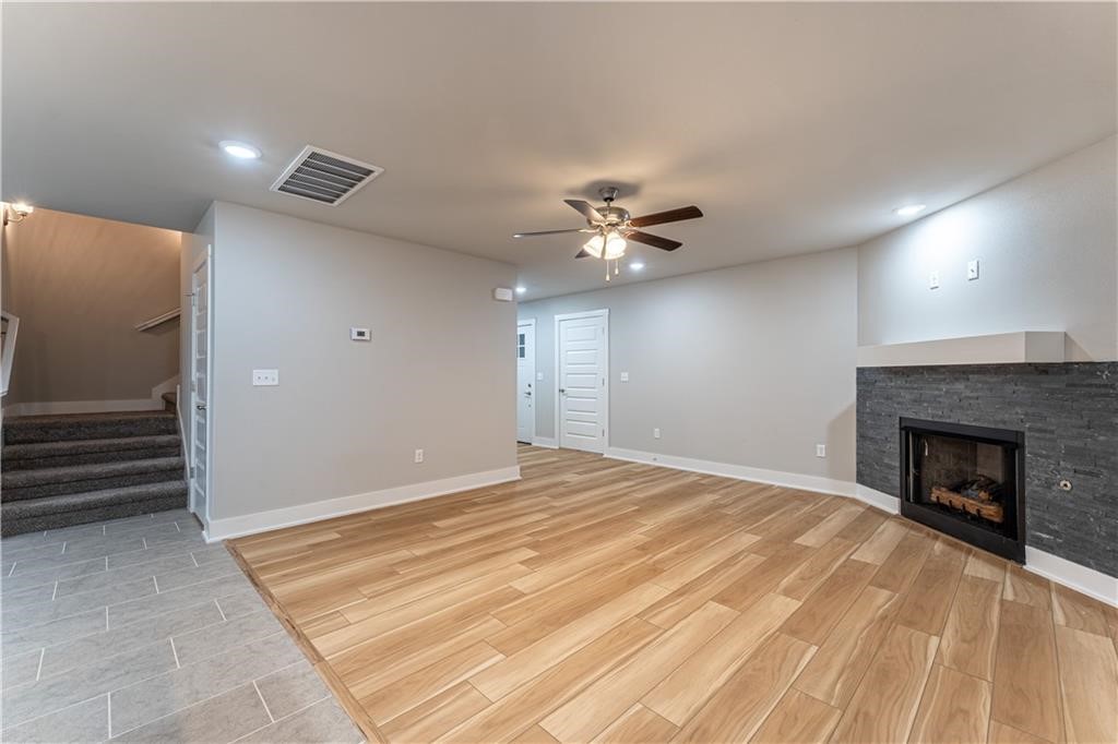 Gentry Heights Townhome Hpr Gentry - Residential Lease