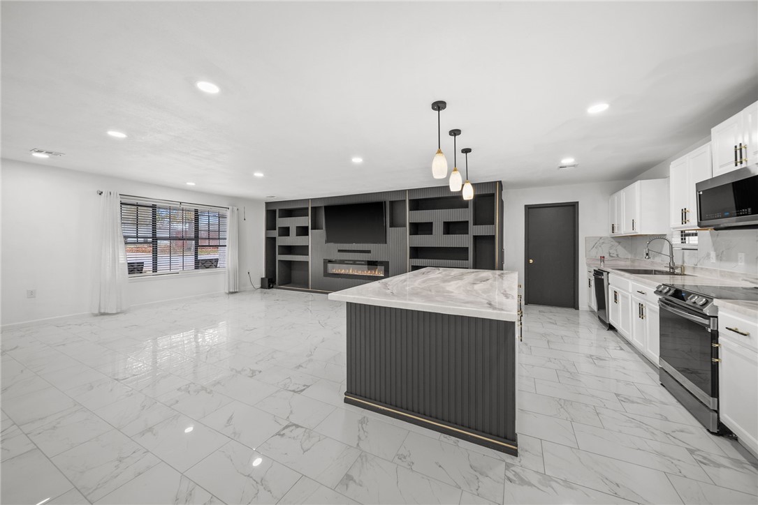 Honeysuckle Add Lowell - Residential