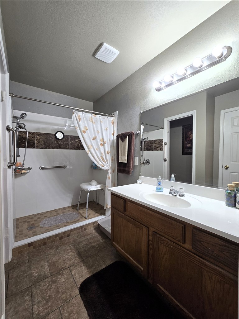 Lincoln Outlots - Residential