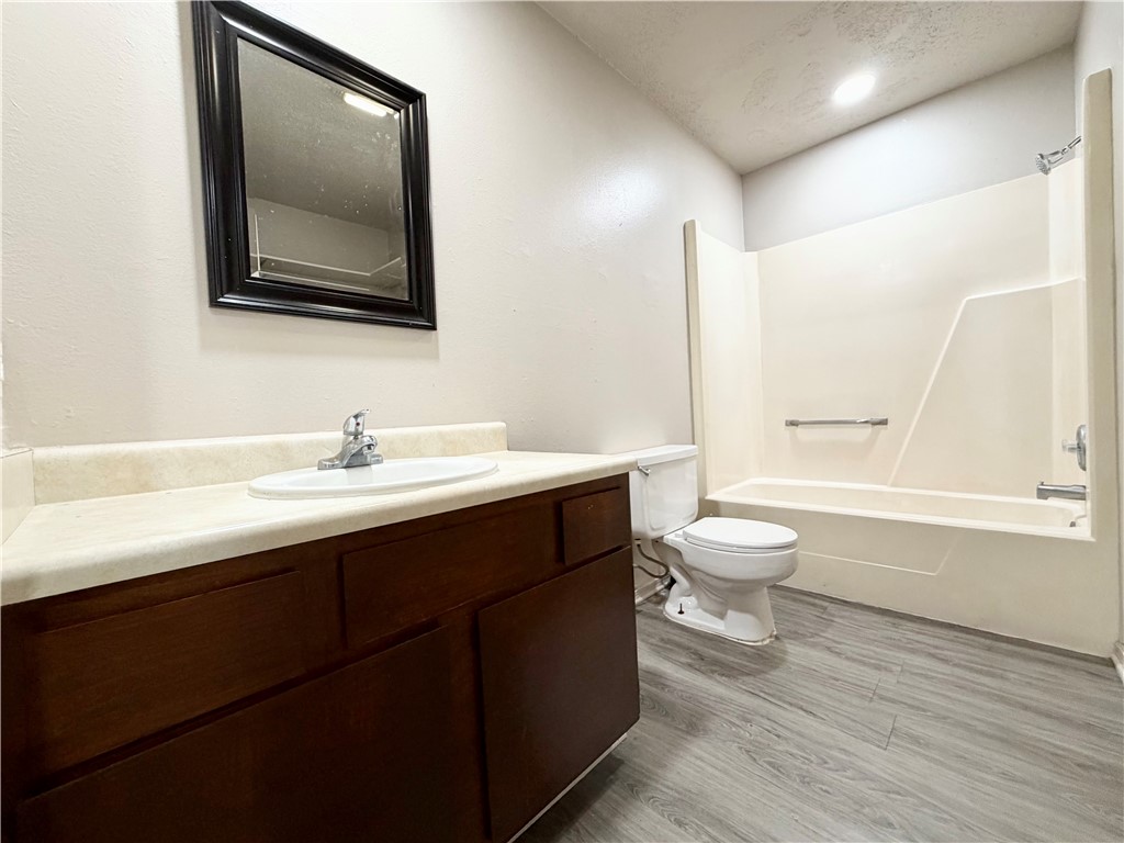 Fairview Heights Add Bentonville - Residential Lease