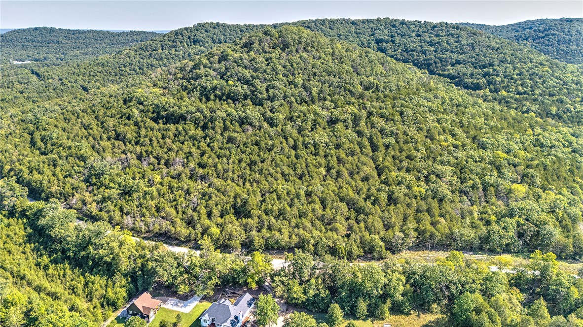 Unit 4 Holiday Island - Land